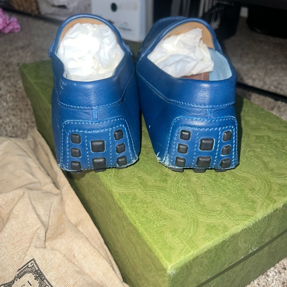 GUCCI INTERLOCKING G CUT-OUT LOAFERS SOFT CALF LEATHER ROYALE BLUE SZ 10.5 - Picture 3 of 4